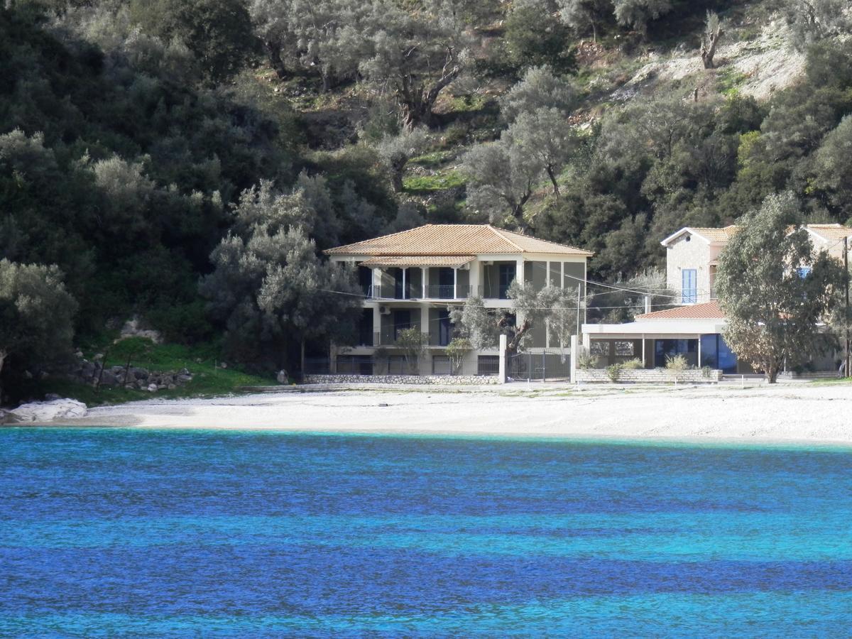 Sea Pebble Studios Mikros Gialos Esterno foto